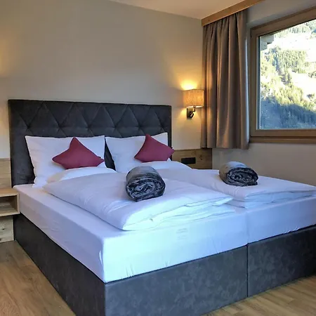 In Schwendau Near Lifts Hébergement de vacances *