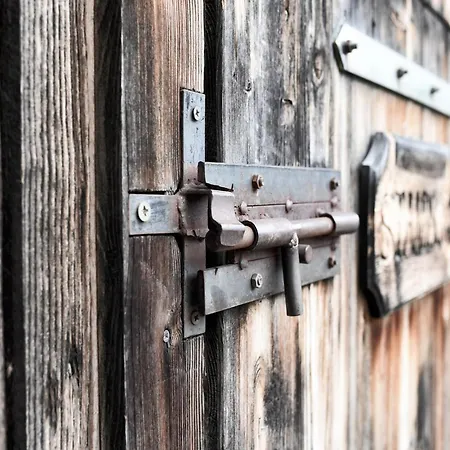 In Schwendau Near Lifts Nyaraló