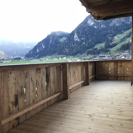 In Schwendau Near Lifts Semesterbostad Hippach